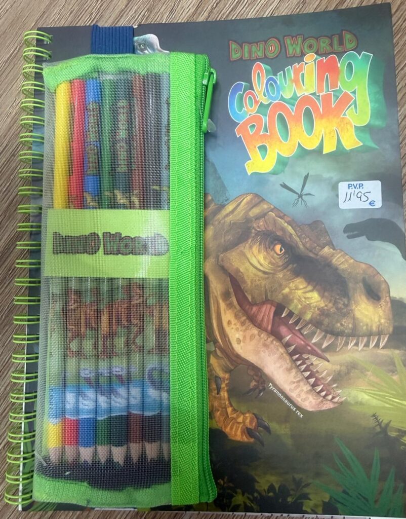 Cuaderno Dino Actividades colorear