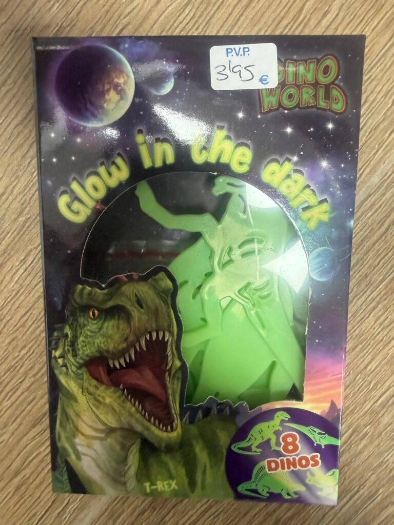 Dinosaurios que brillan en la oscuridad
