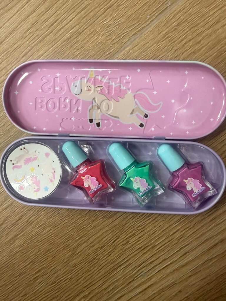 Estuche metálico Nails Unicornio
