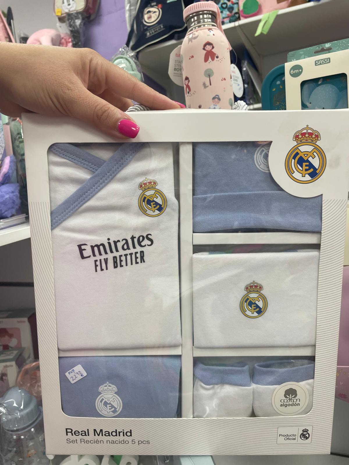 Set de Recién Nacido de 5 piezas del Real Madrid.